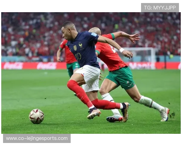 洛隆县足球球星介绍及其在国内外赛场的表现与成就